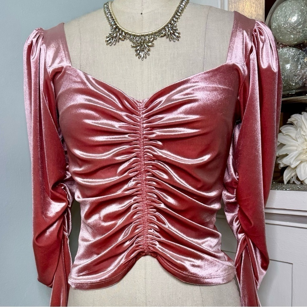 Express Pink Velvet Ruched Puff Long Sleeve Crop Top XS - Picture 6 of 14
